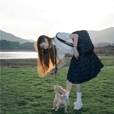 靠岸